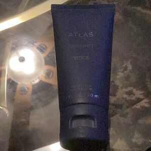 TUMI Atlas Body Wash Gel deluxe sample/travel size 1.7 fl oz NEW